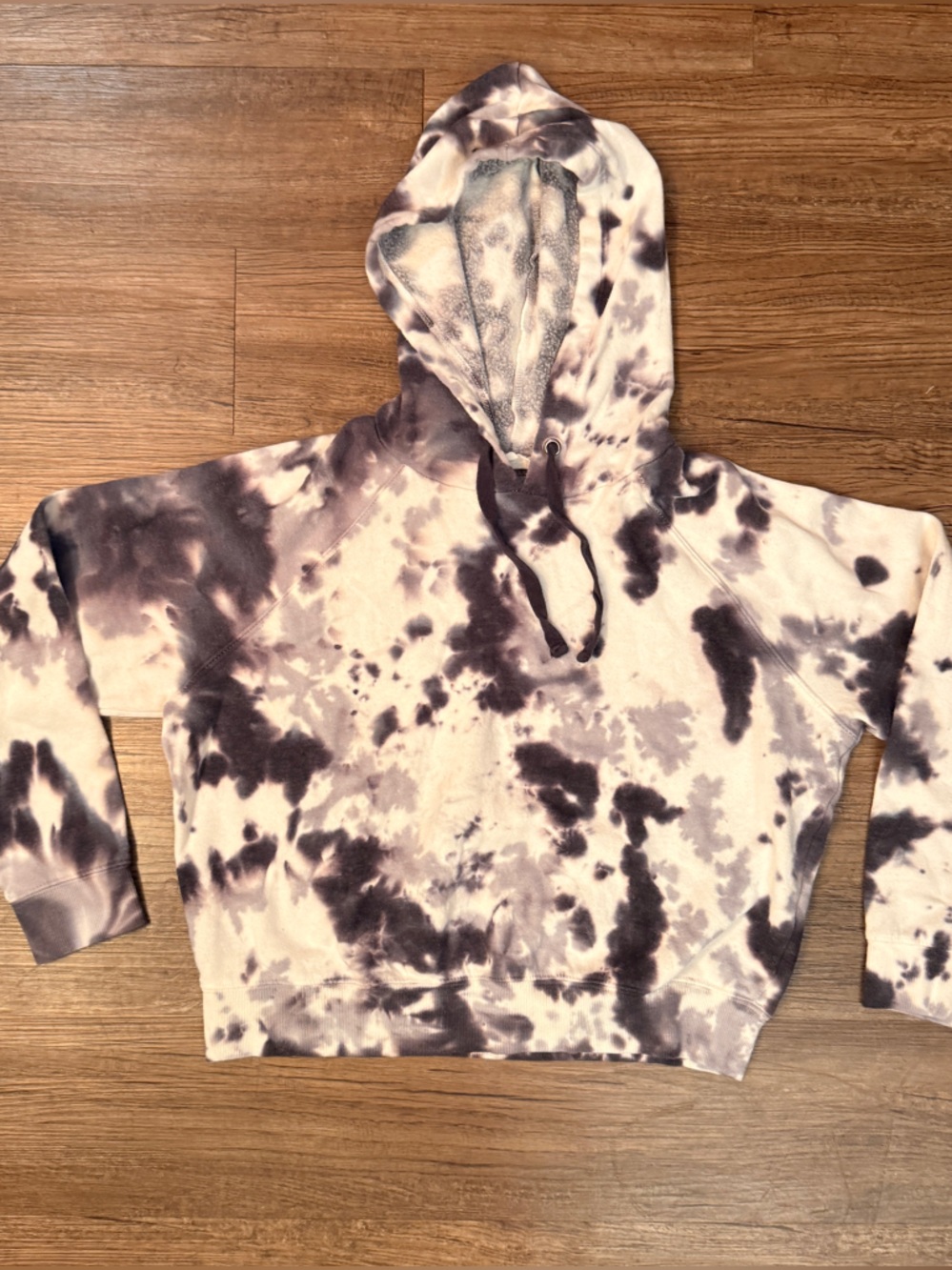 Hippie Rose Black and White Tie-Dye Hoodie
